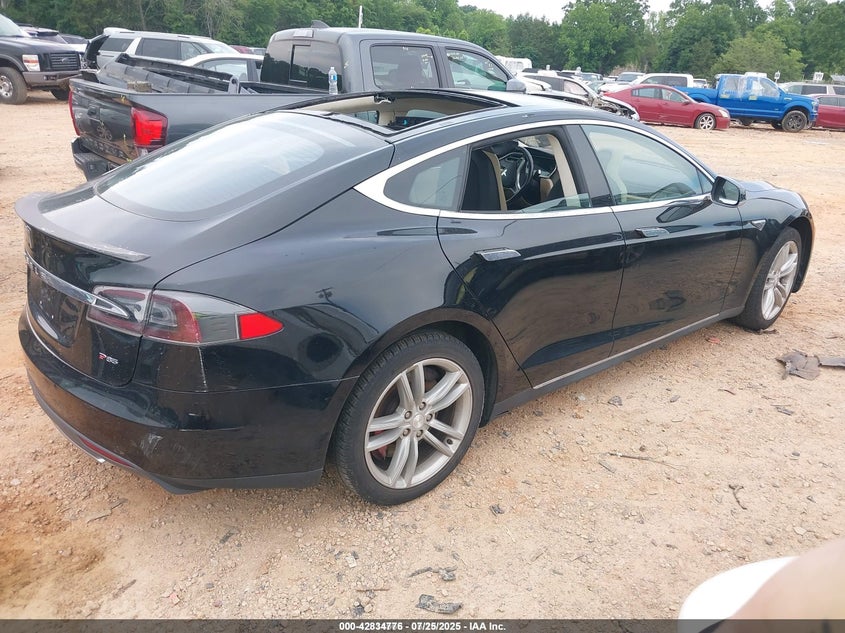 2014 TESLA MODEL S P85 - 5YJSA1H10EFP34137