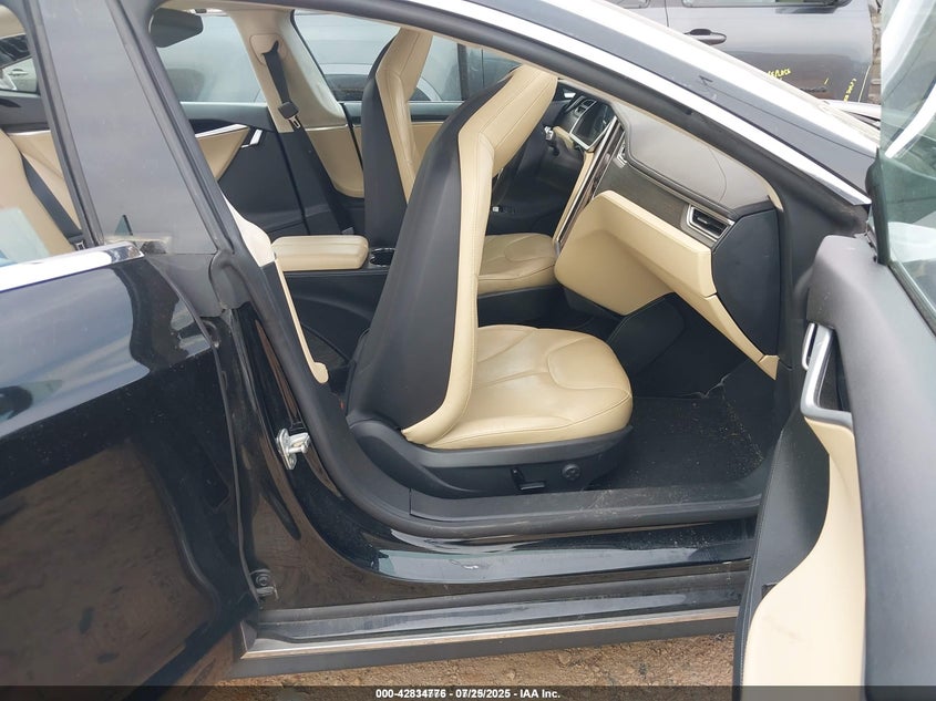 2014 TESLA MODEL S P85 - 5YJSA1H10EFP34137