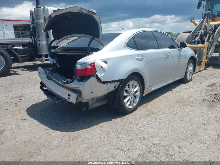 Vin: jthbw1gg7d2016740, lot: 43328698, lexus es 300h 20134
