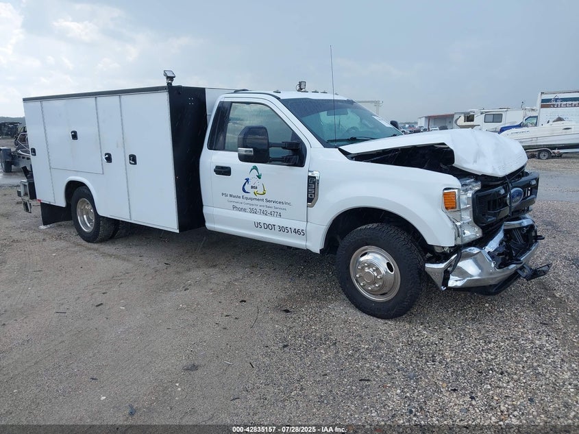 2020 FORD F-350 CHASSIS XL