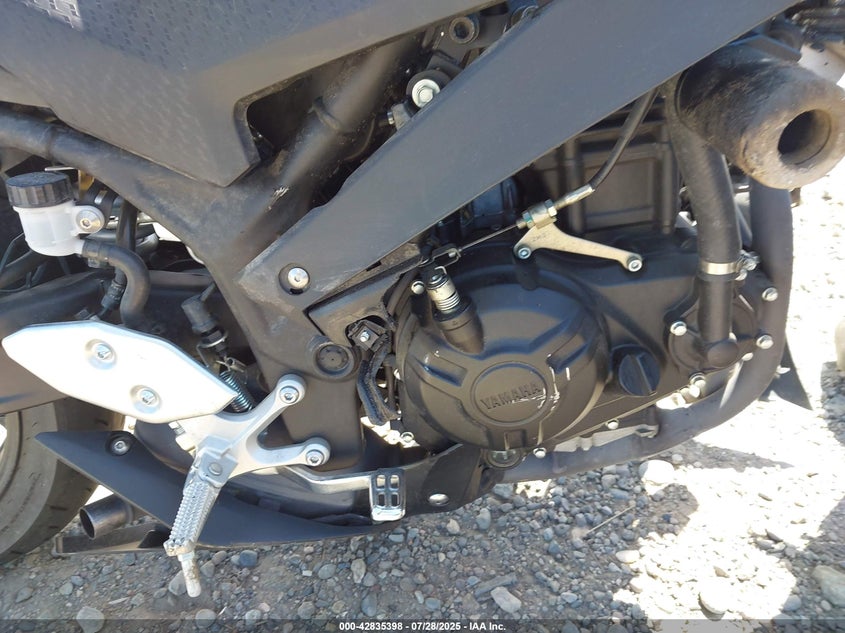 2021 Yamaha Yzfr3 A VIN: MH3RH18Y6MK006963 Lot: 42835398