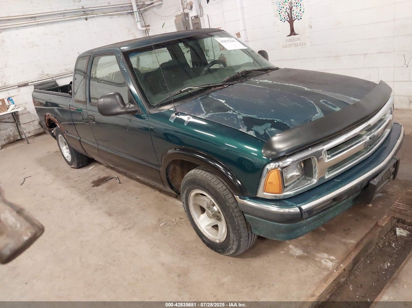 1996 Chevrolet S Truck S10 1GCCS1949T8191409 photo #1