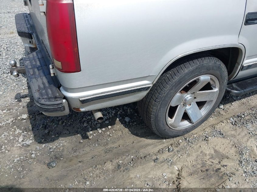 1997 Chevrolet Tahoe Lt VIN: 1GNEK13R9VJ341857 Lot: 43433356