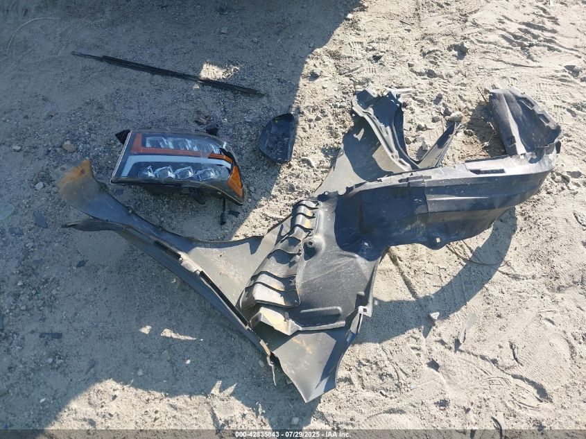 2010 Toyota Tundra Grade 5.7L V8 VIN: 5TFDW5F17AX105575 Lot: 42835843