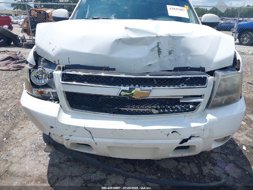 2008 Chevrolet Suburban 1500 Lt VIN: 3GNFC16018G128955 Lot: 42835907