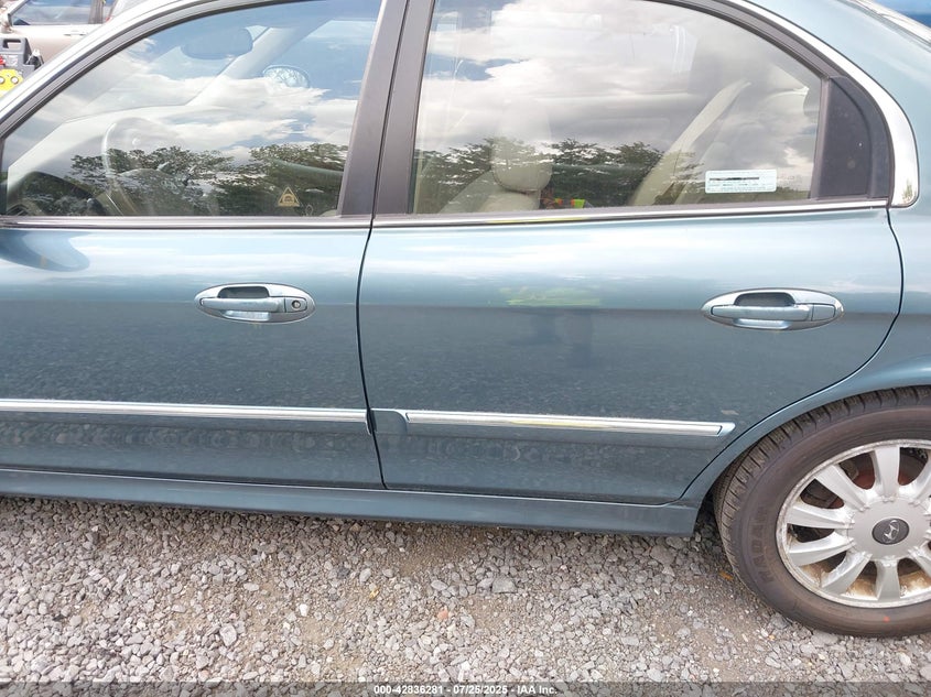 KMHWF35H34A053182 2004 HYUNDAI SONATA photo no. 6