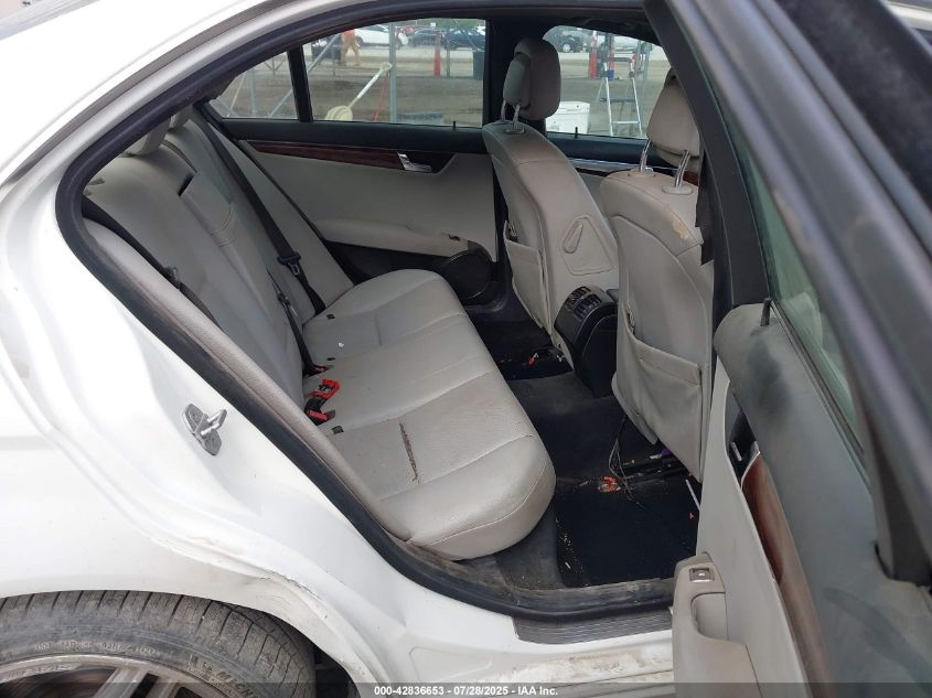 2009 Mercedes-Benz C 300 Luxury/Sport VIN: WDDGF54X09R061672 Lot: 42836653