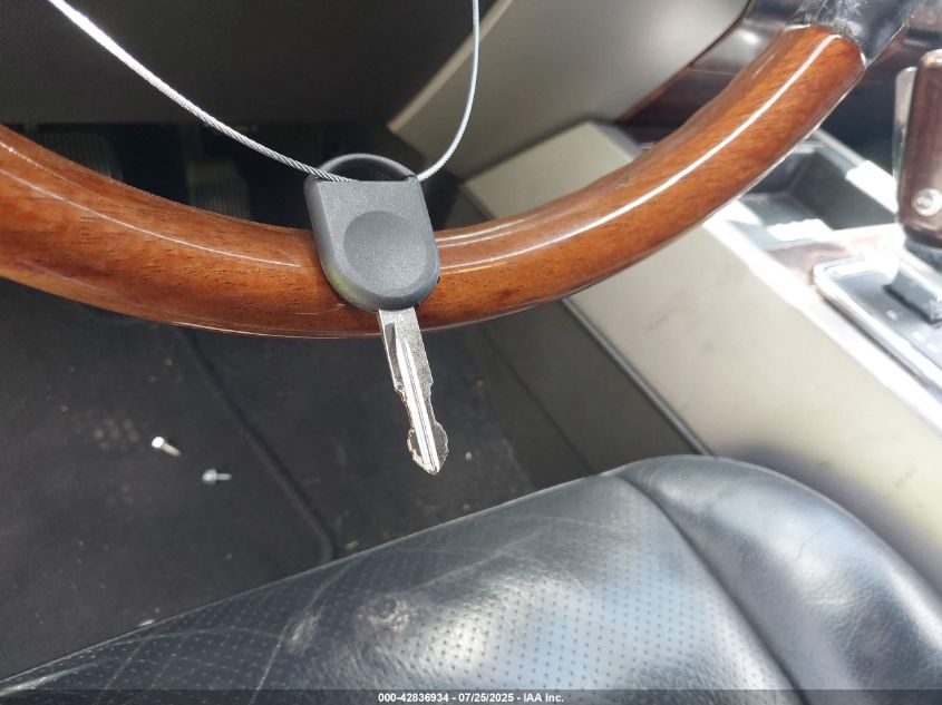 2007 Ford Expedition Limited VIN: 1FMFU19557LA89748 Lot: 42836934