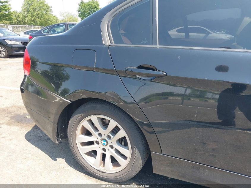 2007 BMW 328I VIN: WBAVA33547KX81550 Lot: 43402939