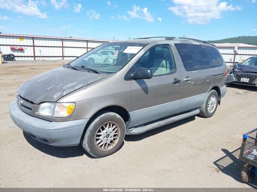1999 Toyota Sienna Le VIN: 4T3ZF13C0XU154375 Lot: 42837428