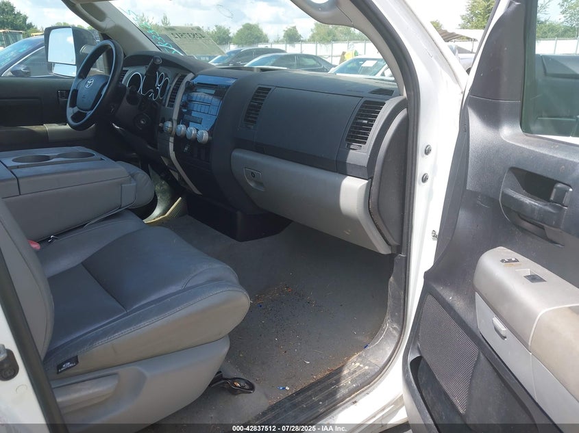 2007 Toyota Tundra Sr5 V8 VIN: 5TFRV54157X005401 Lot: 42837512