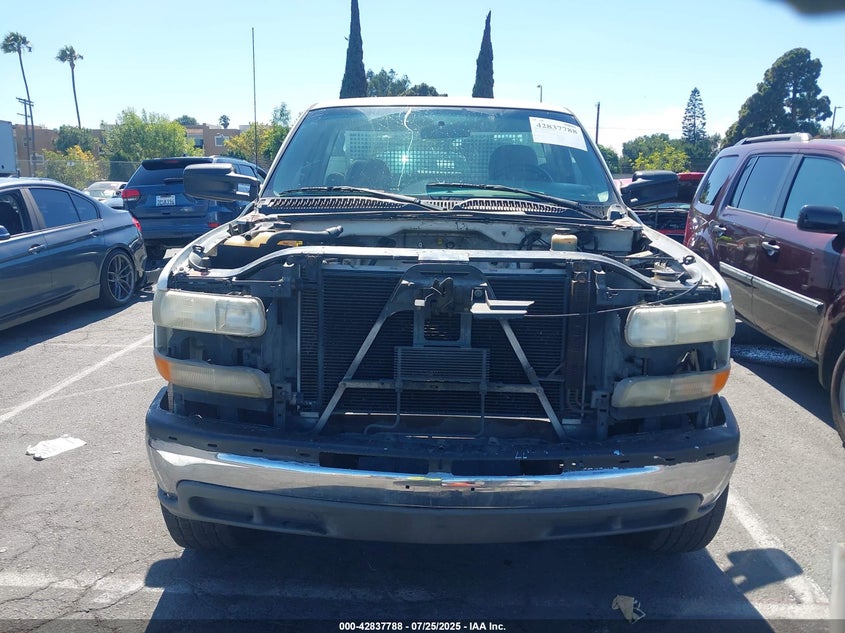 2001 Chevrolet Silverado C2500 Heavy Duty VIN: 1GBHC24U81E208896 Lot: 42837788