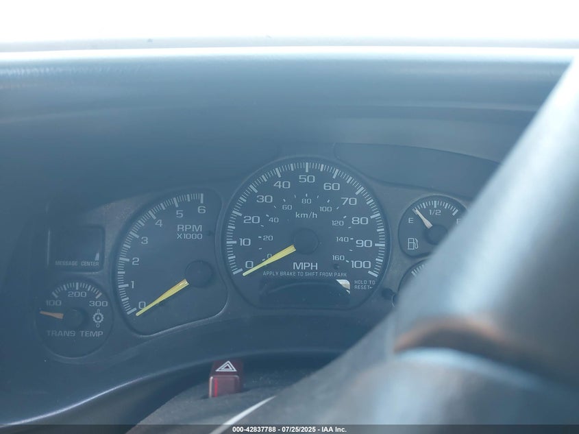 2001 Chevrolet Silverado C2500 Heavy Duty VIN: 1GBHC24U81E208896 Lot: 42837788