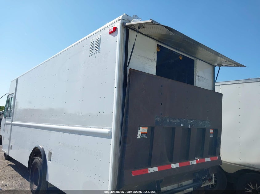 2011 Ford E-450 Stripped null other gasoline 1FC4E4KS9BDA94576 photo #4