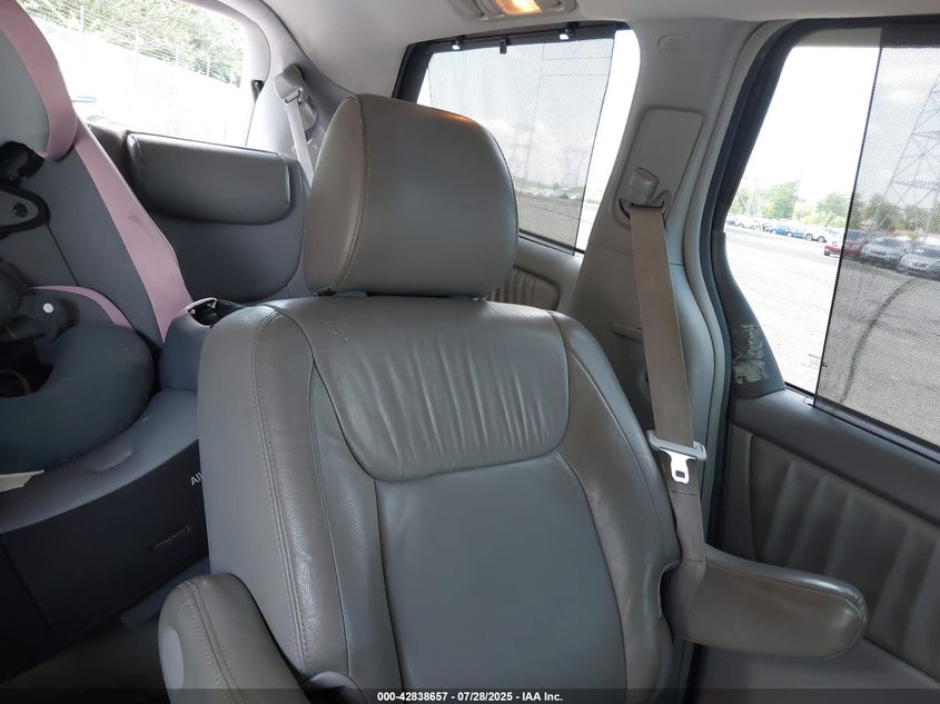 2010 Toyota Sienna Xle/Xle Limited VIN: 5TDDK4CC6ASO29395 Lot: 42838657