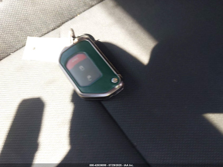 2019 JEEP WRANGLER UNLIMITED SPORT S 4X4 - 1C4HJXDG5KW562430