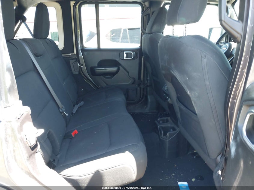 2019 JEEP WRANGLER UNLIMITED SPORT S 4X4 - 1C4HJXDG5KW562430