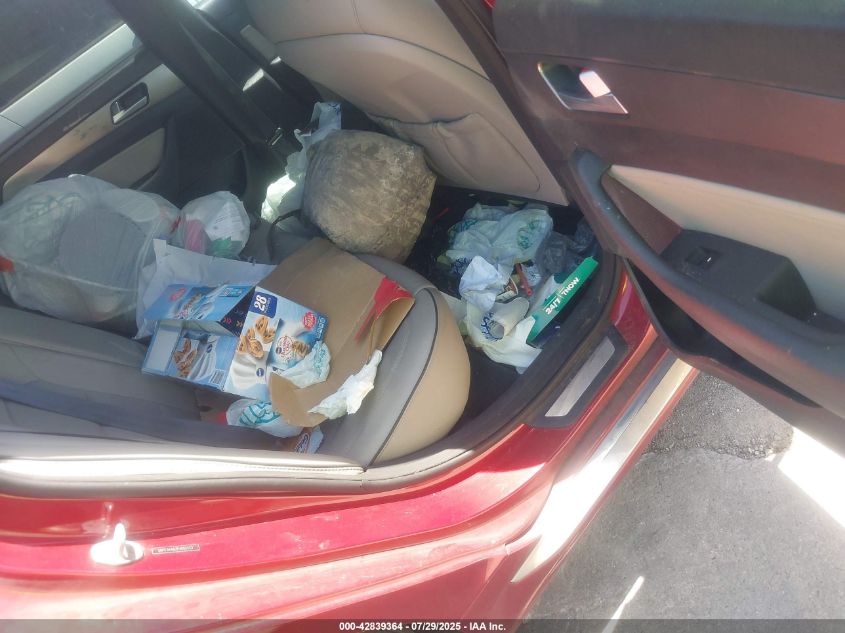 2015 Hyundai Sonata Sport 2.0T VIN: 5NPE34AB2FH092423 Lot: 42839364