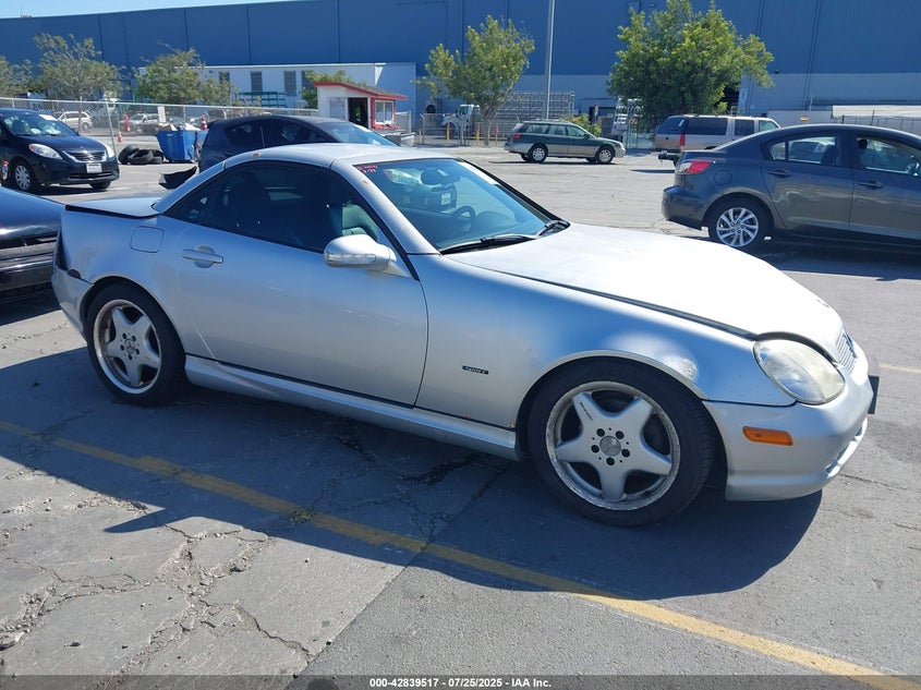 2001 Mercedes-Benz Slk 230 Kompressor VIN: WDBKK49F11F216888 Lot: 42839517