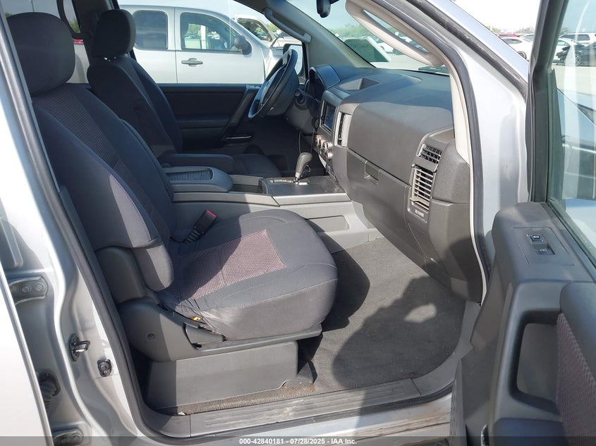 2005 Nissan Armada Se VIN: 5N1AA08AX5N737808 Lot: 42840181