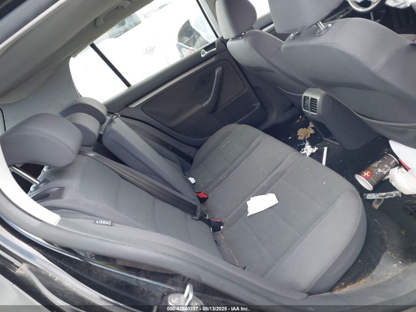 2007 Volkswagen Rabbit 4-Door VIN: WVWDR91K67W019848 Lot: 42840397