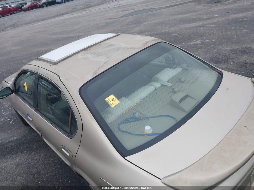 2000 Nissan Maxima Gle/Gxe/Se VIN: JN1CA31D6YT749587 Lot: 42840447