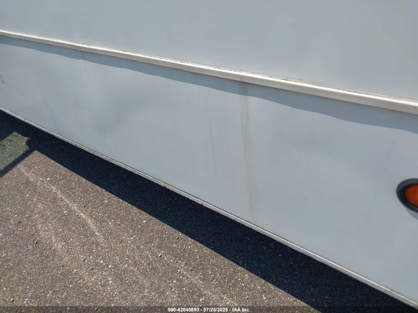 2018 Ford Econoline E450 Super Duty Cutwy Van VIN: 1FDFE4FS7JDC37294 Lot: 42840593