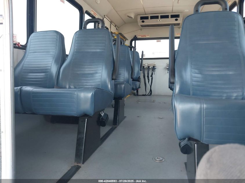 2018 Ford Econoline E450 Super Duty Cutwy Van VIN: 1FDFE4FS7JDC37294 Lot: 42840593