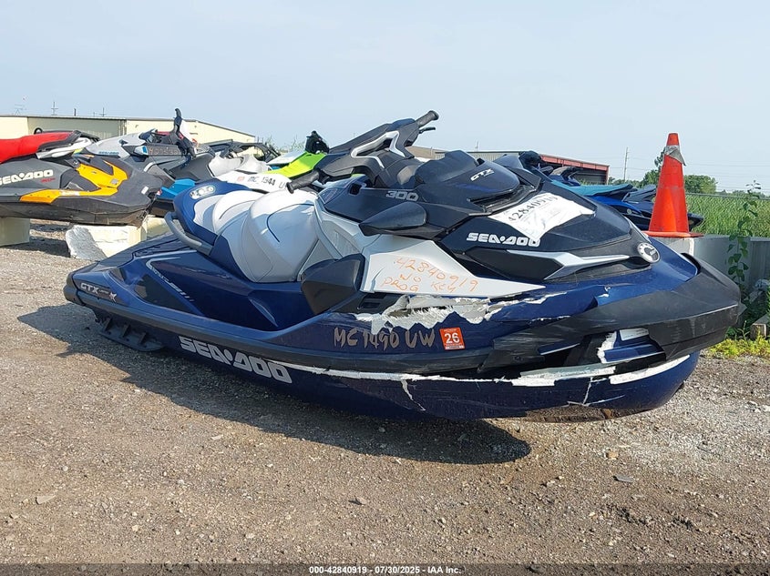 2023 SEADOO GTX-300 LIMITED