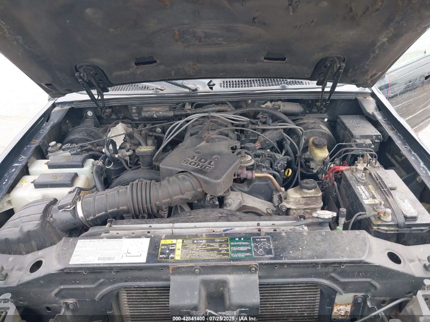 2003 Ford Explorer Sport Trac Xls/Xlt VIN: 1FMZU67E53UA25646 Lot: 42841400