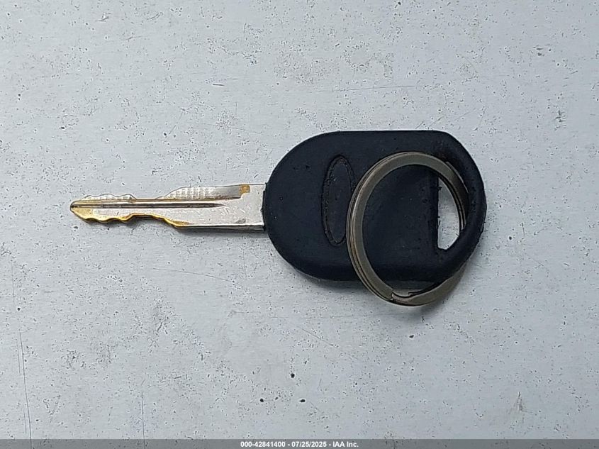 2003 Ford Explorer Sport Trac Xls/Xlt VIN: 1FMZU67E53UA25646 Lot: 42841400