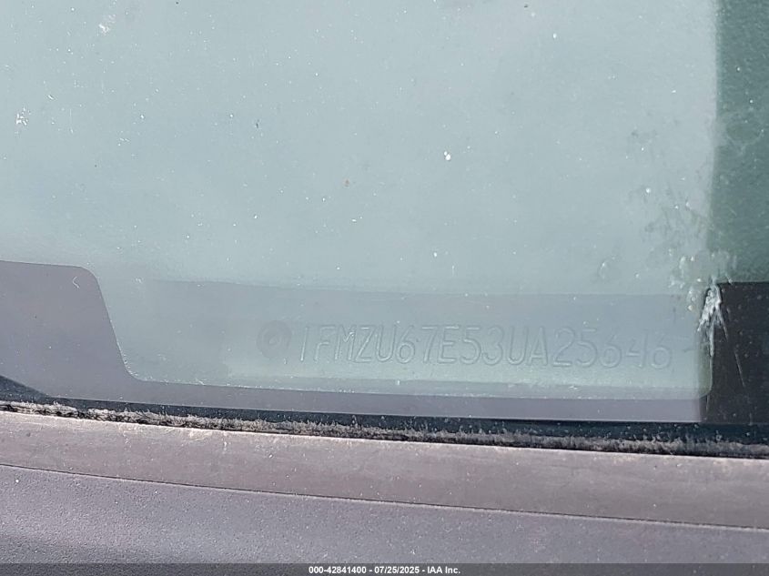 2003 Ford Explorer Sport Trac Xls/Xlt VIN: 1FMZU67E53UA25646 Lot: 42841400