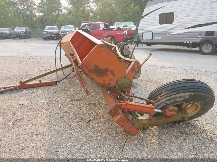 1960 Tye Grain Drill 00000000003848553 photo #3