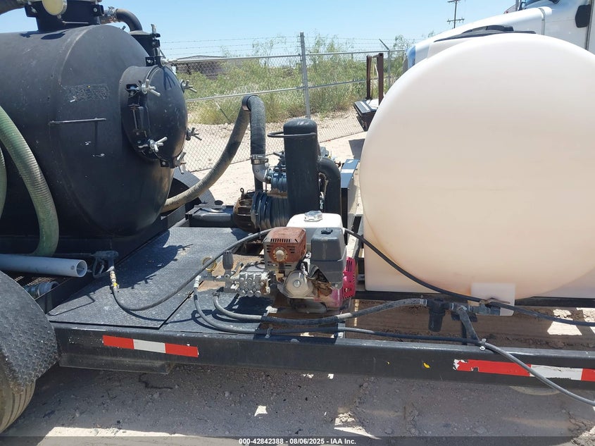 4M9E2TG20FE015002 2015   photo no. 7