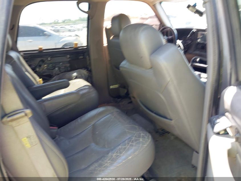 2004 Chevrolet Tahoe Ls/Lt VIN: X1GNEC13Z24R11136 Lot: 42842938