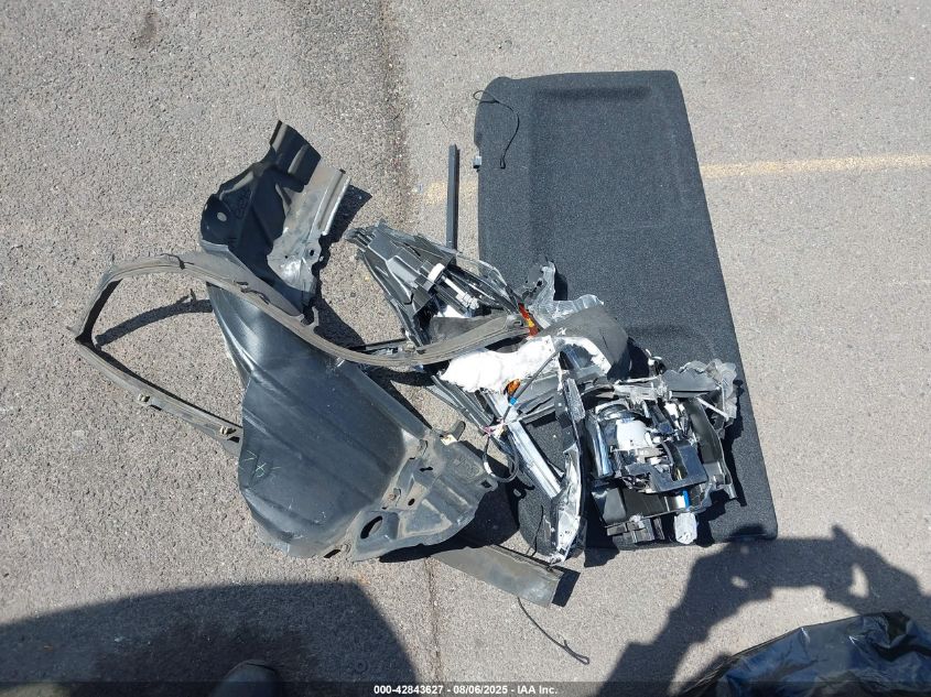 2018 Toyota Prius C Two VIN: JTDKDTB3XJ1602521 Lot: 42843627