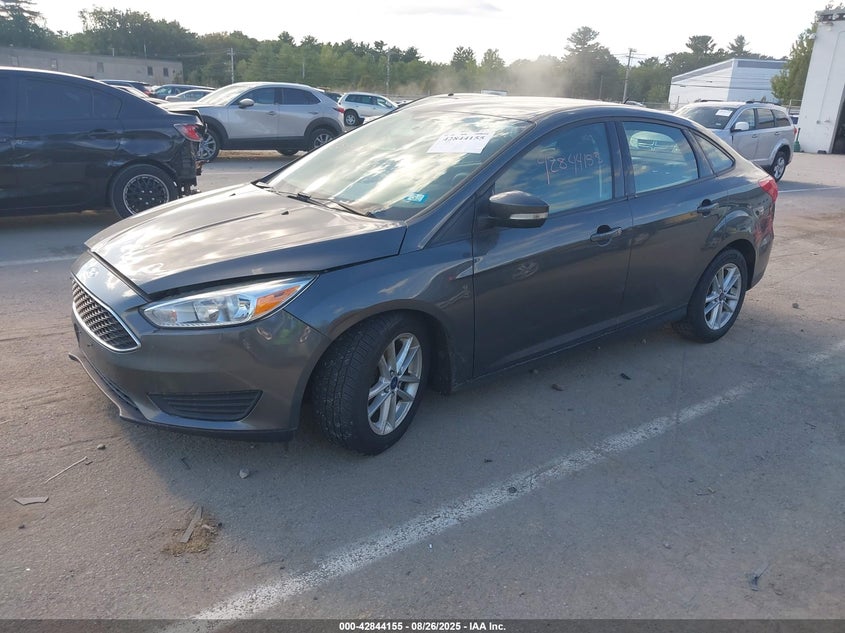 Vin: 1fadp3f21gl334804, lot: 43337732, ford focus se 20162