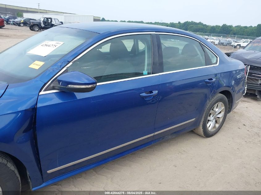 2017 Volkswagen Passat 1.8T S VIN: 1VWAT7A36HC027935 Lot: 42844275