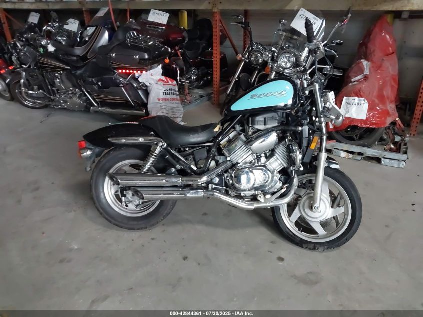 1995 Honda Vf750 Cd VIN: JH2RC4334SM001232 Lot: 42844361