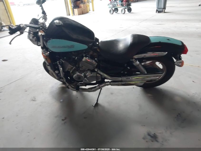 1995 Honda Vf750 Cd VIN: JH2RC4334SM001232 Lot: 42844361