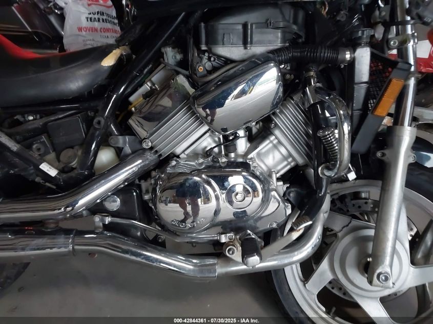 1995 Honda Vf750 Cd VIN: JH2RC4334SM001232 Lot: 42844361