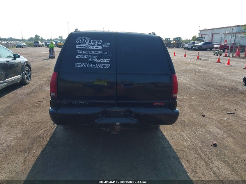 2000 GMC Yukon Denali VIN: 1GKEK63R0YR199804 Lot: 42844417