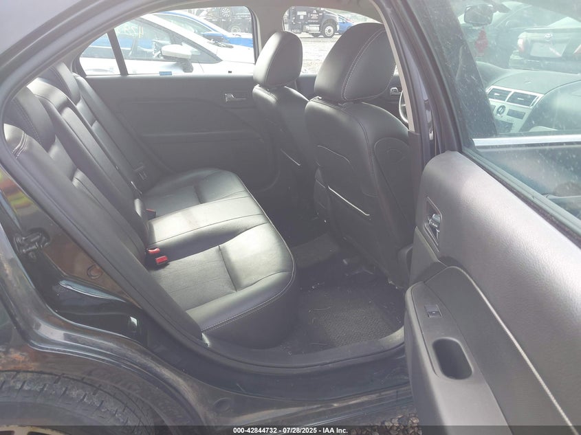 3MEHM08199R624847 2009 MERCURY MILAN photo no. 8