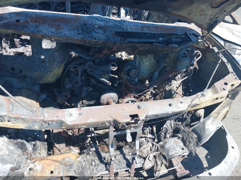 2016 Chevrolet Express Cutaway 3500 VIN: 1GB0GRFF4G1117326 Lot: 42844872