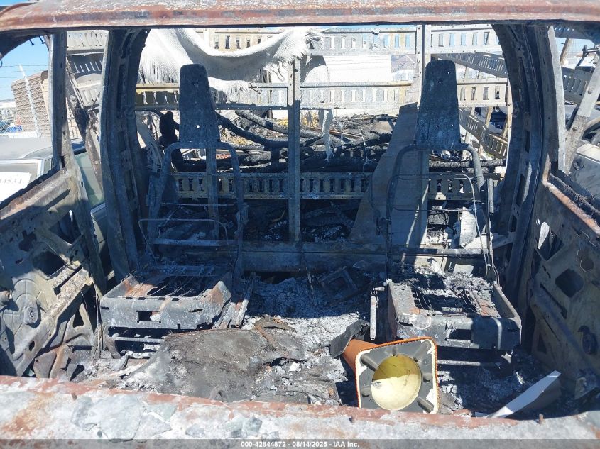 2016 Chevrolet Express Cutaway 3500 VIN: 1GB0GRFF4G1117326 Lot: 42844872