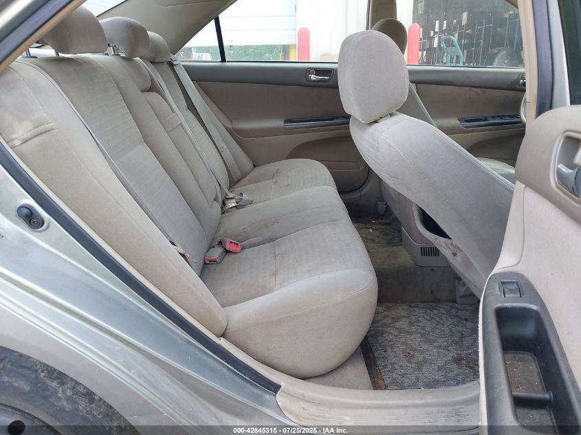 2005 Toyota Camry Le VIN: 4T1BE32K05U951045 Lot: 42845315