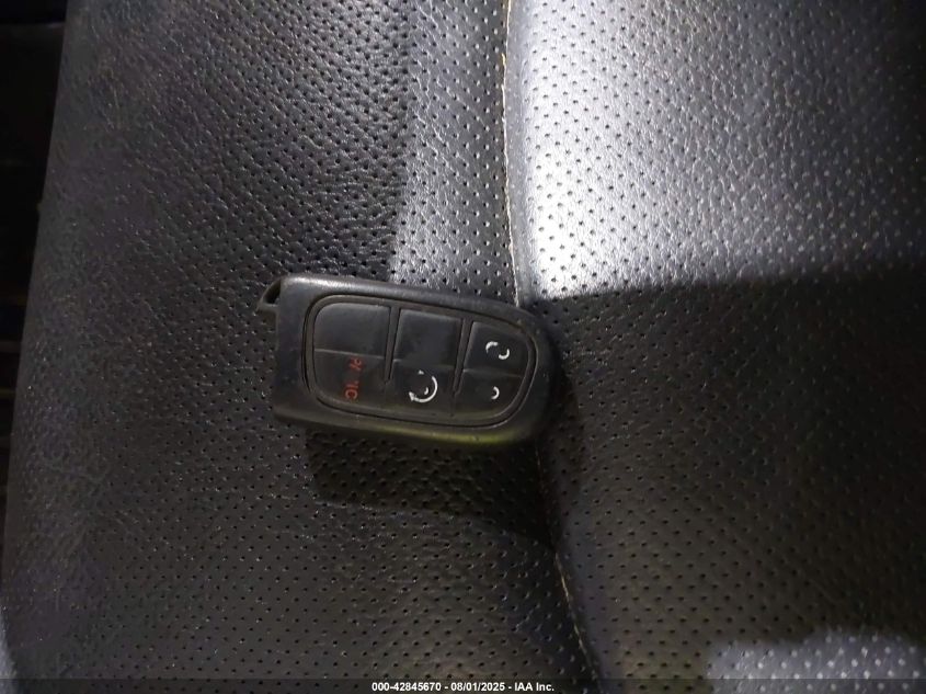 2017 Ram 3500 Limited 4X4 8' Box VIN: 3C63RRKL1HG576385 Lot: 42845670