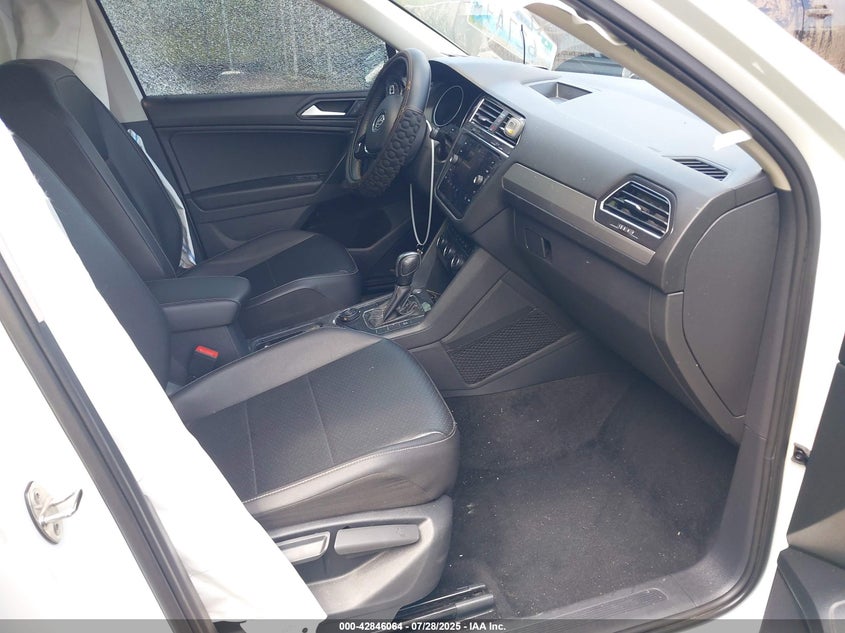 2021 VOLKSWAGEN TIGUAN(VIN: 3VV2B7AX0MM028554