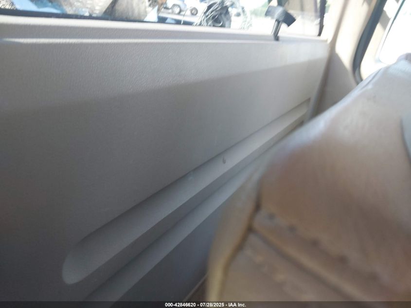 2004 Ford F-150 Stx/Xl/Xlt VIN: 1FTRF12W04NC72442 Lot: 42846620