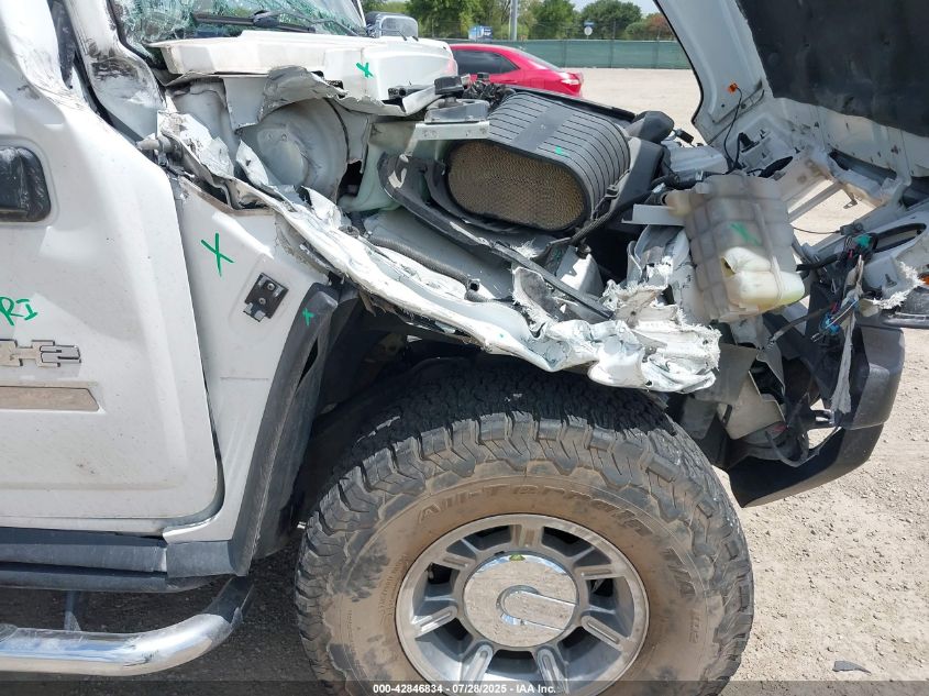 2005 Hummer H2 Suv VIN: 5GRGN23U15H132167 Lot: 42846834